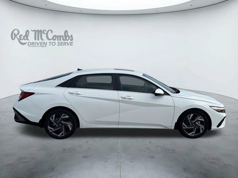New 2026 Hyundai Elantra SEL Sport Premium FWD image 6