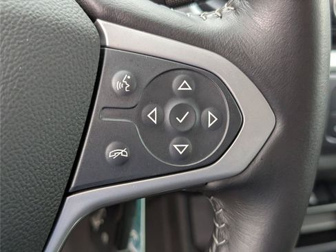 Used 2022 Chevrolet Colorado LT AWD/4WD image 23
