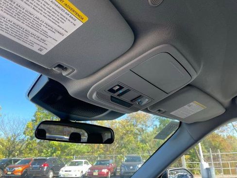 Used 2023 Ford Explorer XLT w/ Equipment Group 202A image 20