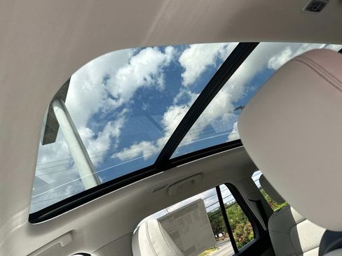 New 2025 Lincoln Aviator 2WD image 37