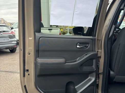 Certified 2023 Nissan Frontier PRO-4X w/ Pro Convenience Package image 12
