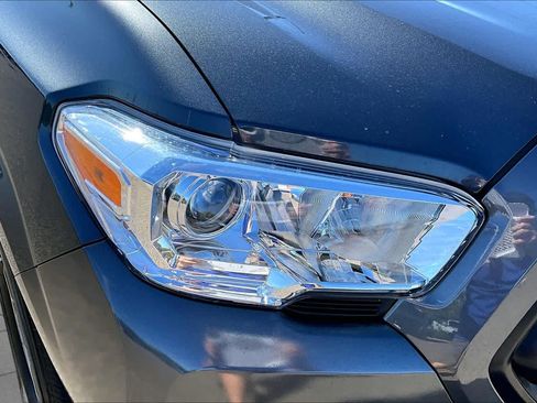 Used 2023 Toyota Tacoma SR AWD/4WD image 27