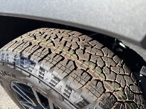 New 2026 GMC Sierra 1500 Elevation w/ LPO, Elevation Black Package image 47