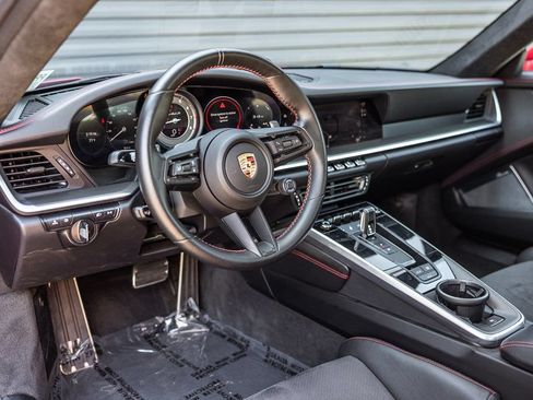 Certified 2024 Porsche 911 Turbo AWD/4WD image 4