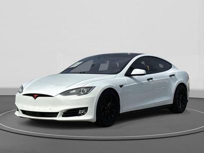 Used 2016 Tesla Model S 70D