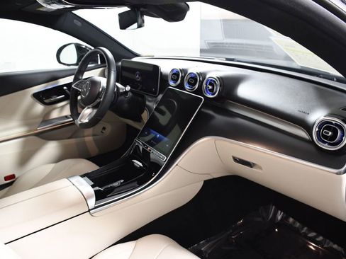 Certified 2024 Mercedes-Benz CLE 300 4MATIC Coupe image 18