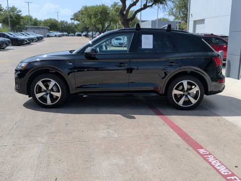 Used 2023 Audi Q5 2.0T Premium Plus w/ Premium Plus Package AWD/4WD image 7