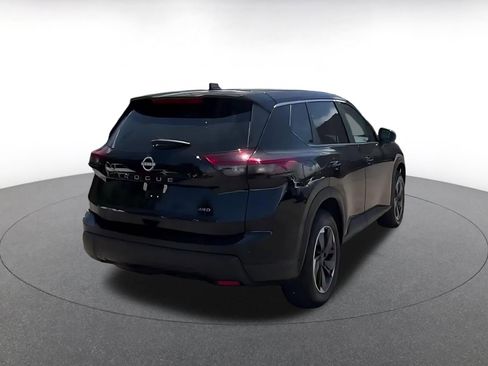 Used 2025 Nissan Rogue SV AWD/4WD image 14