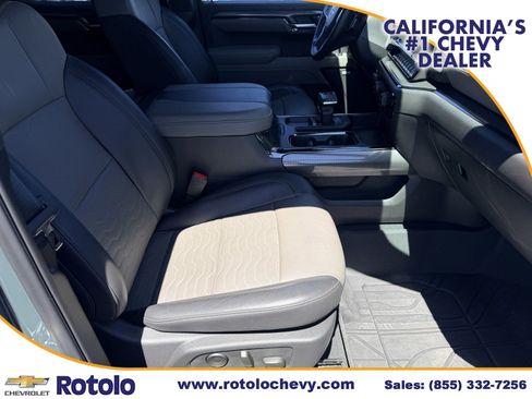Used 2025 Chevrolet Silverado 1500 ZR2 AWD/4WD image 8