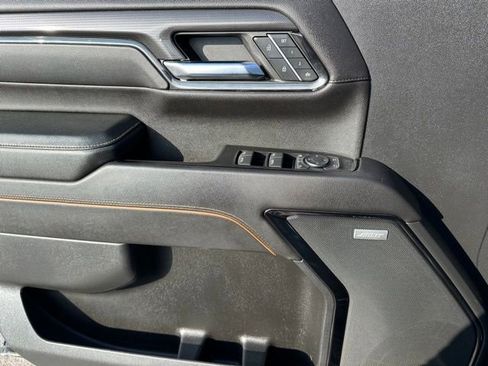 Used 2024 GMC Sierra 2500 AT4 w/ AT4 Premium Plus Package image 15