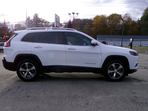 Used 2020 Jeep Cherokee Limited image 7