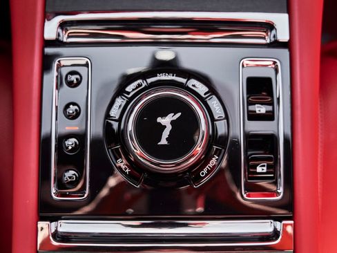 Used 2024 Rolls-Royce Ghost AWD/4WD image 64