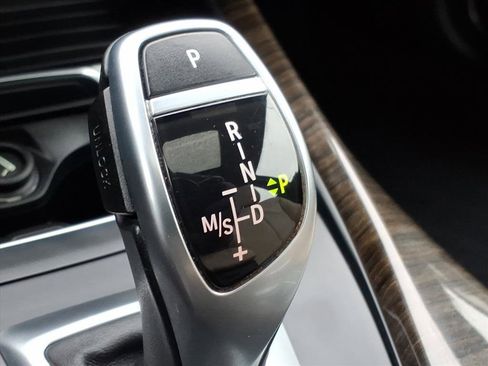 Used 2018 BMW 230i xDrive Coupe image 19