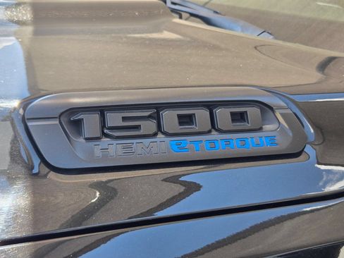 Used 2023 RAM 1500 Lone Star AWD/4WD image 5