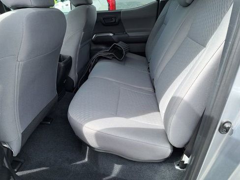 Used 2021 Toyota Tacoma SR5 RWD image 19