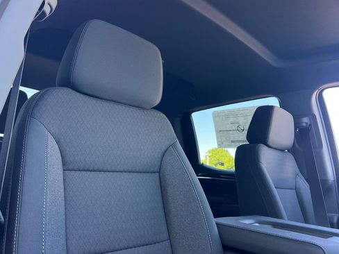 New 2026 GMC Sierra 1500 SLE AWD/4WD image 14