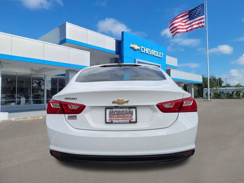 Used 2018 Chevrolet Malibu LS image 5