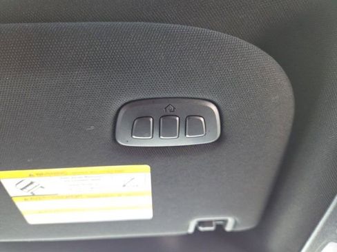 Used 2019 Ford F150 Lariat w/ Equipment Group 502A Luxury AWD/4WD image 71