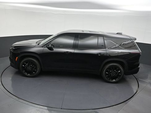 Used 2024 Chevrolet Traverse LS w/ Midnight/Sport Edition FWD image 16