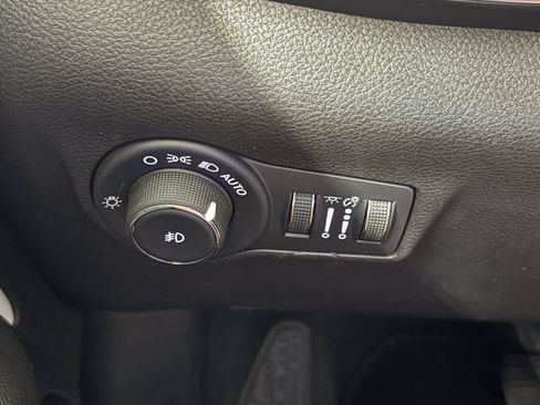 Used 2024 Jeep Compass Limited AWD/4WD image 19