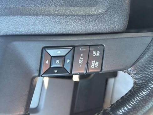 Used 2012 Ford F150 XLT w/ XLT Convenience Pkg AWD/4WD image 16