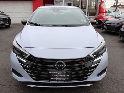 Used 2024 Nissan Versa SR image 8