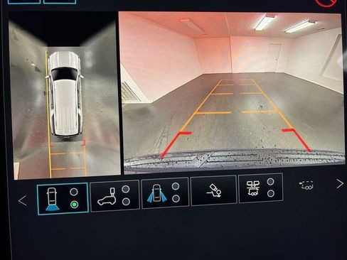 New 2026 GMC Yukon XL Denali w/ Denali Reserve Package image 15