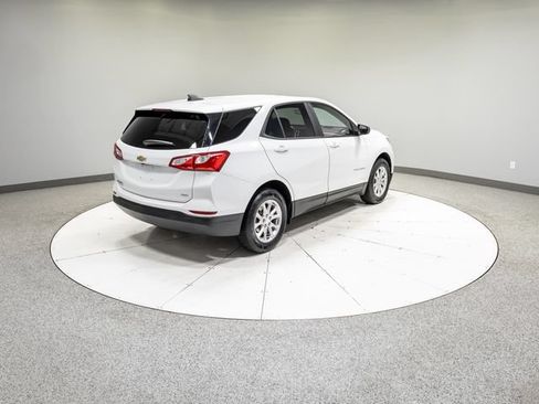 Used 2020 Chevrolet Equinox LS AWD/4WD image 26