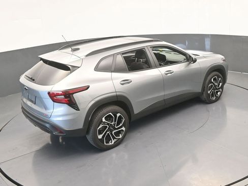 Used 2024 Chevrolet Trax RS w/ Sunroof Package image 54