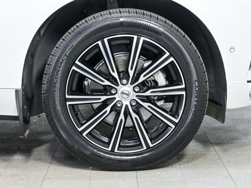 Used 2019 Volvo XC60 T5 Inscription w/ Protection Package Premier FWD image 38