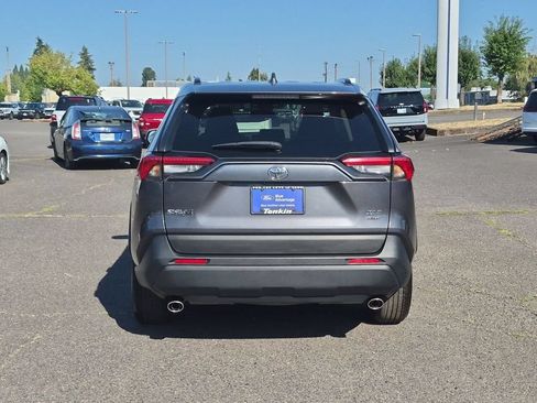 Used 2024 Toyota RAV4 XLE w/ Convenience Package AWD/4WD image 4