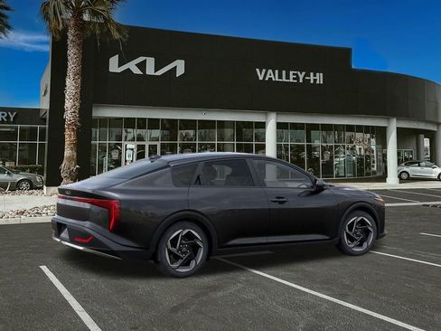 New 2025 Kia K4 EX image 6