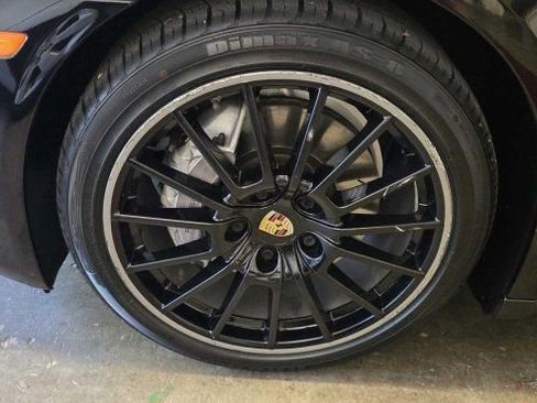 Used 2016 Porsche Panamera 4 AWD/4WD image 10
