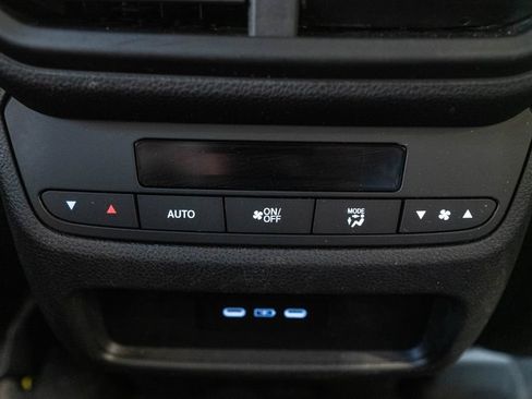 Used 2024 Honda Pilot EX-L image 34
