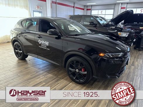 Used 2024 Dodge Hornet R/T Plus image 6