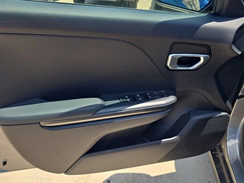 New 2026 Kia K4 FWD image 17
