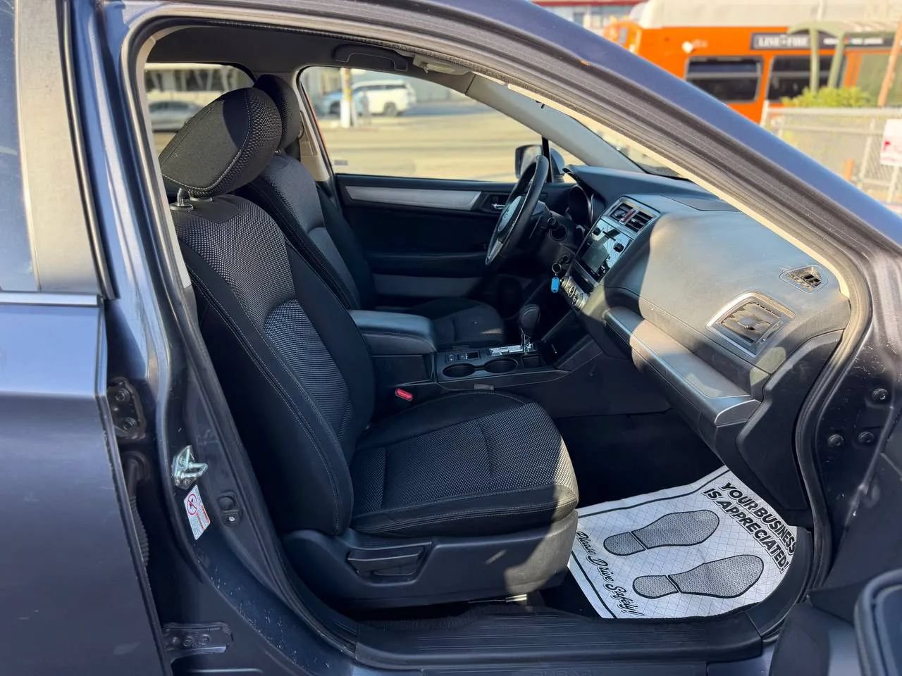 Used 2015 Subaru Outback 2.5i Premium w/ Protection Package #1 AWD/4WD image 33