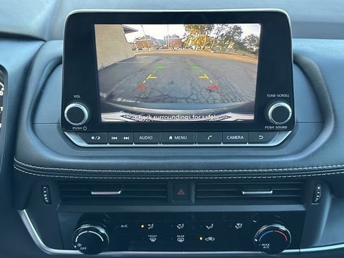 Certified 2023 Nissan Rogue S image 12