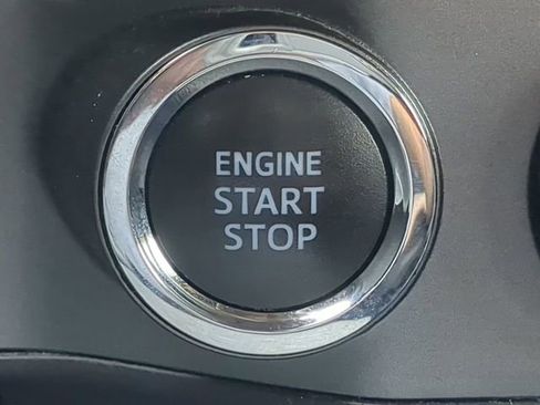 Used 2020 Toyota Tacoma TRD Off-Road w/ TRD Premium Off Road Package image 36