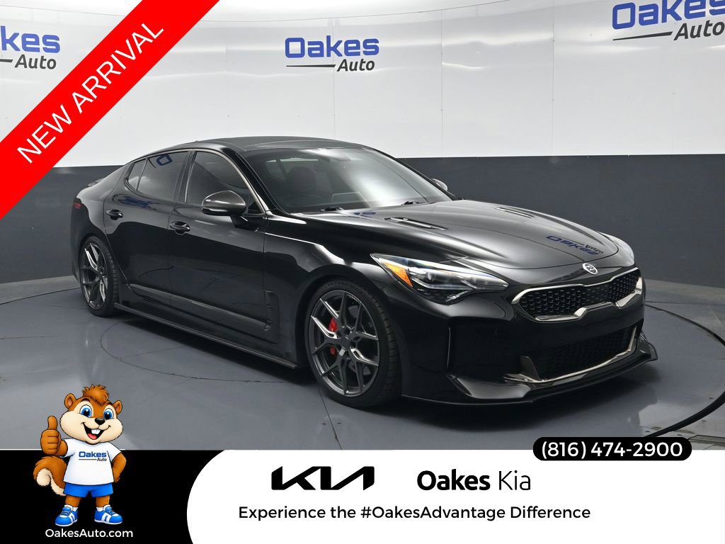 Used 2019 Kia Stinger GT1 AWD/4WD image 1
