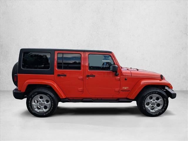Used 2015 Jeep Wrangler Unlimited Sahara AWD/4WD image 4