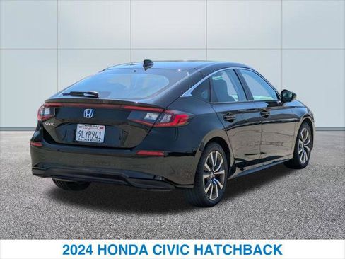 Certified 2024 Honda Civic EX-L image 7