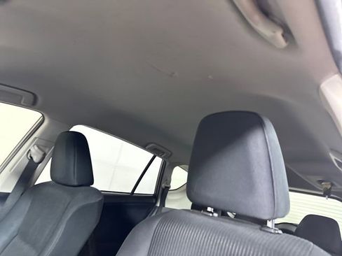 Used 2015 Toyota RAV4 LE image 12