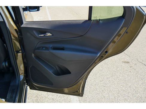 Used 2024 Chevrolet Equinox LT w/ LPO, Floor Liner Package AWD/4WD image 19