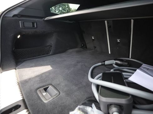 Used 2026 BMW M5 Touring AWD/4WD image 23