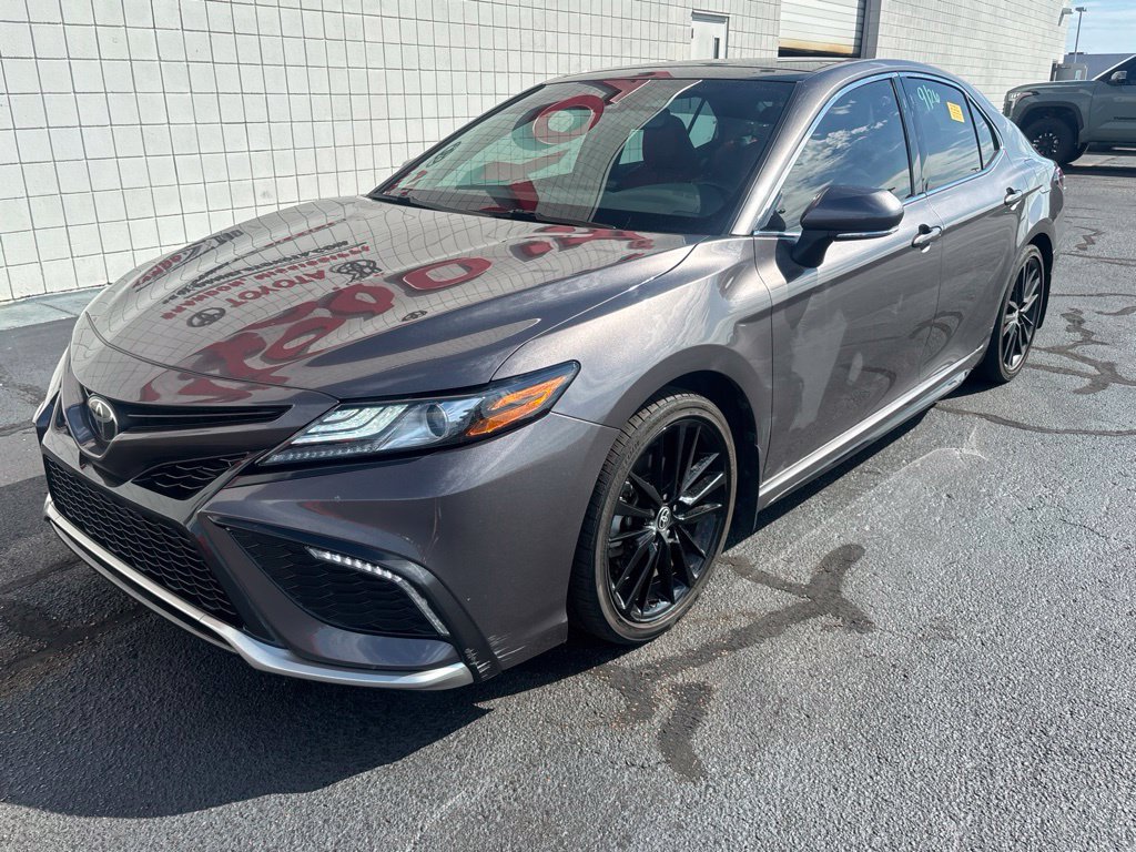 Used 2023 Toyota Camry XSE FWD image 1