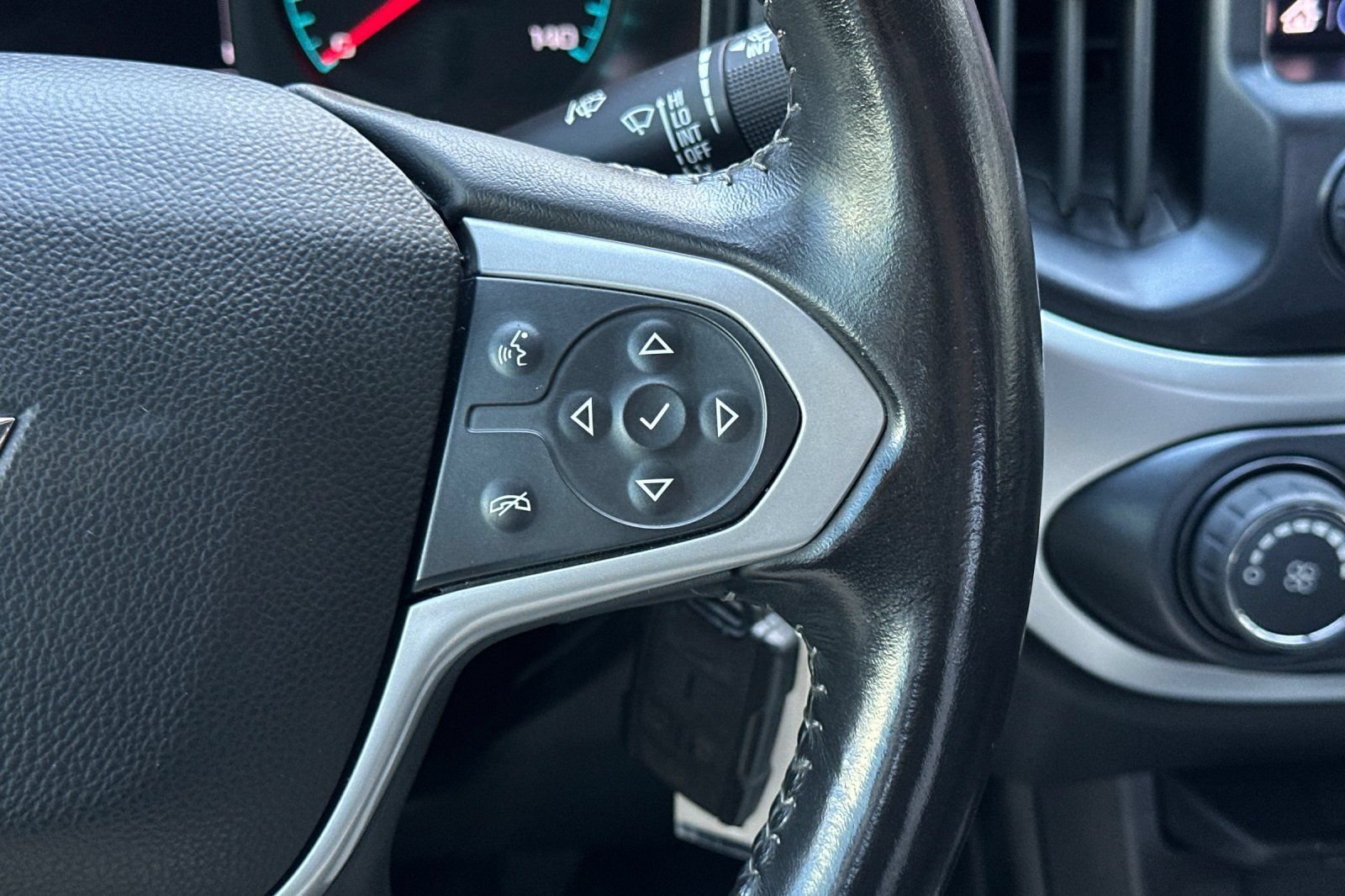 Used 2022 Chevrolet Colorado LT w/ LT Convenience Package RWD image 29
