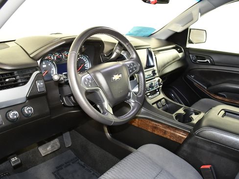 Used 2018 Chevrolet Tahoe LS AWD/4WD image 38