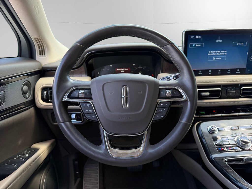 Used 2022 Lincoln Nautilus Reserve w/ Luxury Package FWD image 12
