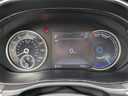 Used 2025 Genesis Electrified GV70 Advanced image 29